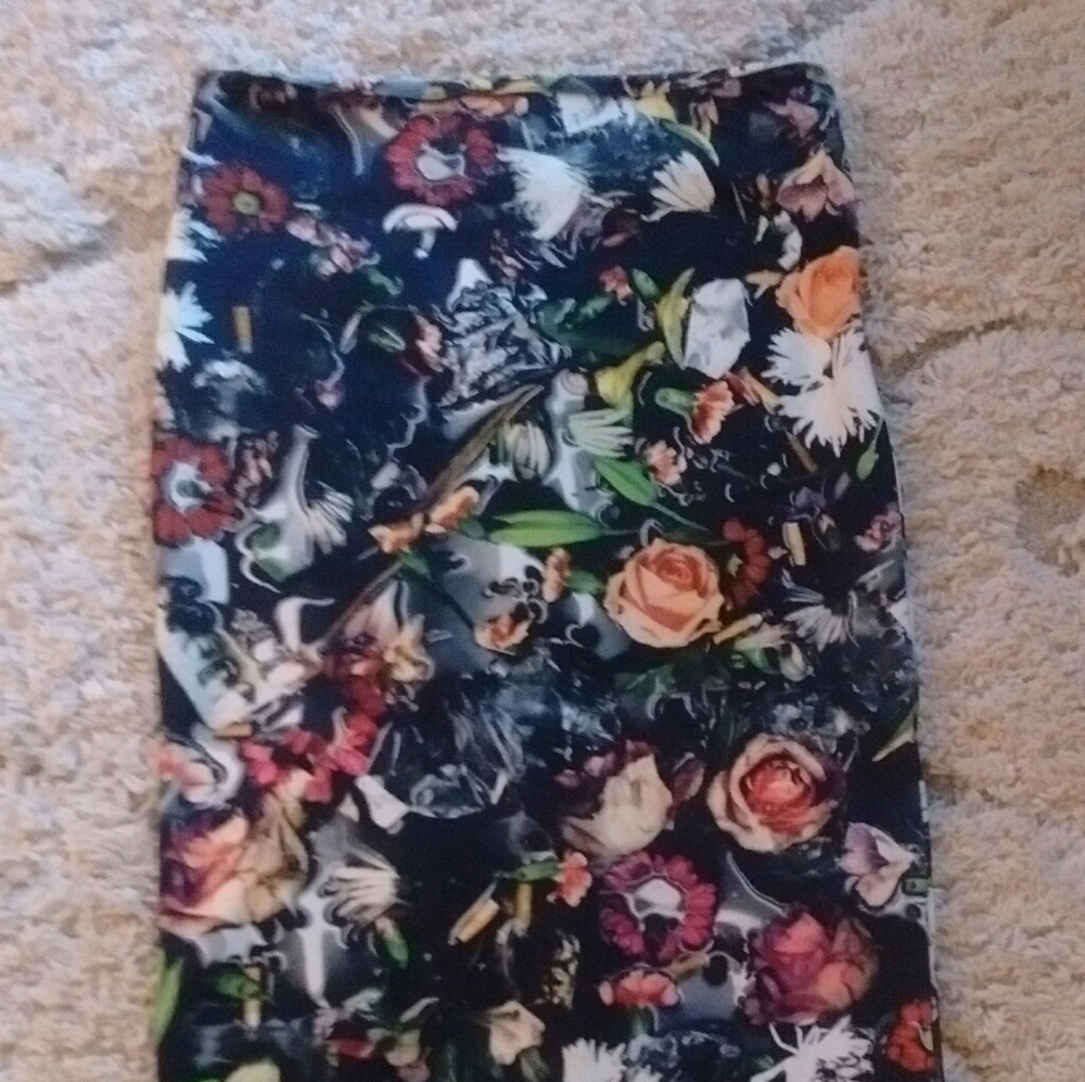 Alexander Mqueen skirt